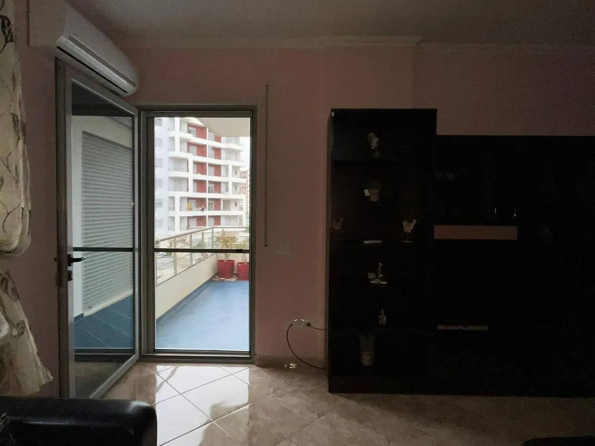 Lungomare Vlore Con Garage Privato