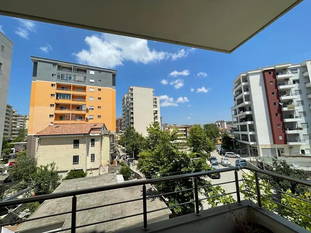 Lungomare Vlore Con Garage Privato 0*,