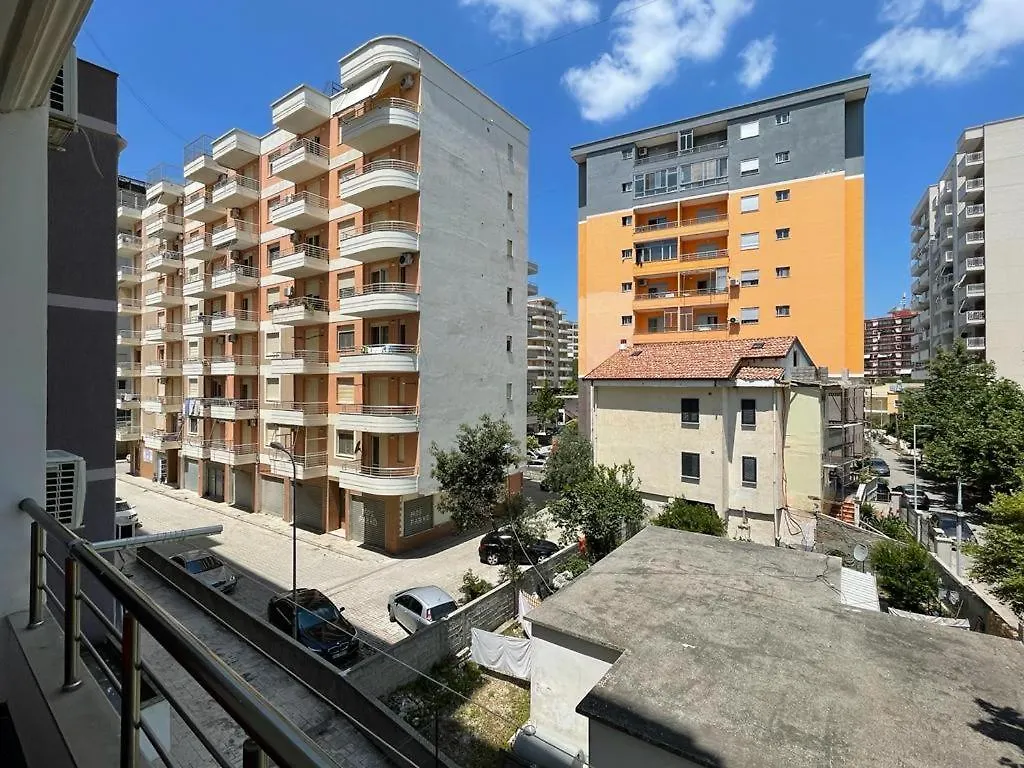 Lungomare Vlore Con Garage Privato Apartment