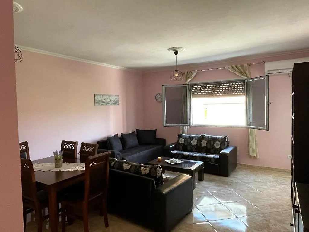 Apartment Lungomare Vlore Con Garage Privato