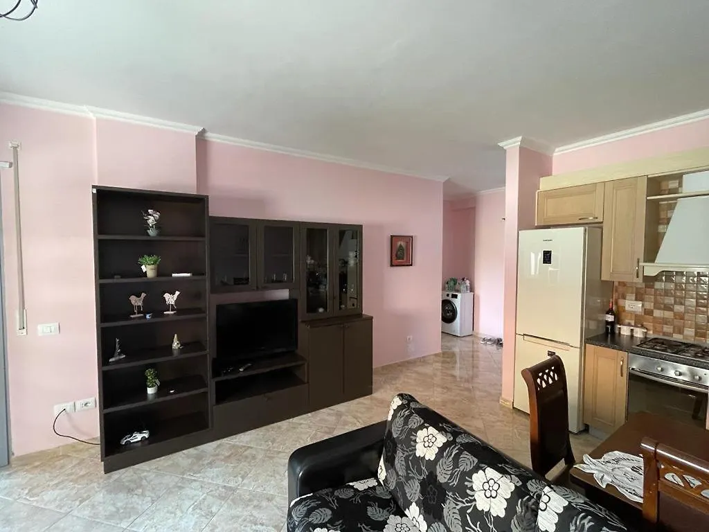 Lungomare Vlore Con Garage Privato Albania