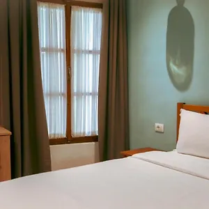 Bed and breakfast Agora, Vlorë